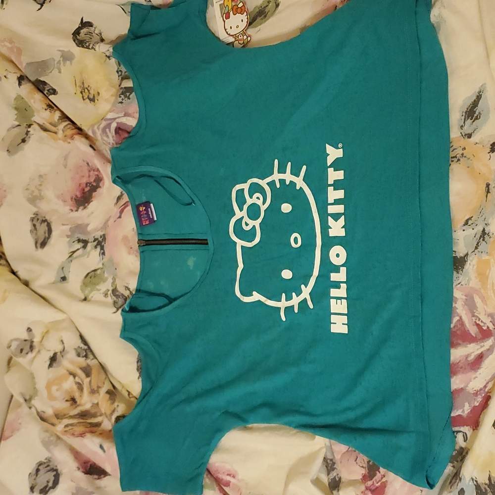 Hello Kitty Cold Shoulder Crop